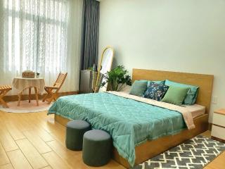 Green room - Là Lá Homstay Vinhomes Grand Park - Gò Công - 9