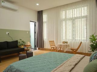 Green room - Là Lá Homstay Vinhomes Grand Park - Gò Công - 7