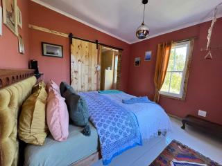 Eco Forest Escape with Hot Tub and Mountain Views - Sedgefield - 6