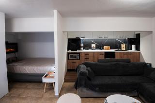 To Bee or not to Bee! - 1