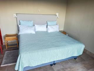 Beachfront home - Westbrook - 4