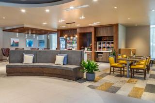 Cambria Hotel Milwaukee Downtown - 6