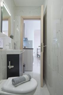Panopia Piraeus Stylish St, Walk to Marina & Shops - Pireo - 1