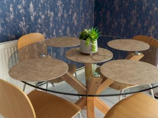 Cosy Home w Stylish Interior - PassTheKeys - Watford - 8