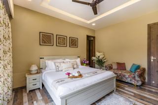 ELIVAAS Heaven in Hills Rockford 4 BHK Pet friendly villa with Pvt Pool - Udaipur - 5