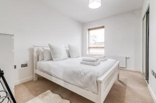 Canning Town Pied-à-Terre - London - 8