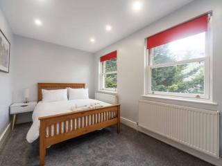 St John's Hill Duplex - London - 2