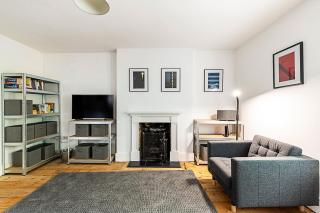 Stylish Chiswick Apartment with a Private Terrace - London - 4