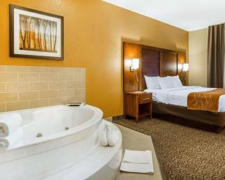 Comfort Suites - Ramsey - 5