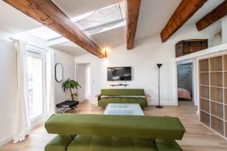 L'Appartement vue quai - proche de la gare & des halles de Sète - 3ème étage sans ascenseur - Sète - 3