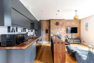 Rustic and Contemporary Haven in Brixton - London - 2