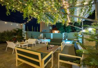 ELIVAAS Heaven in Hills Valora 6 BHK Pet friendly villa with Pvt Pool - Udaipur - 4