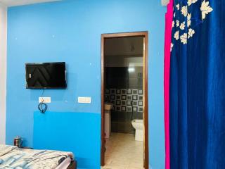 Shiv Home stay Mussoorie - Mussoorie - 2