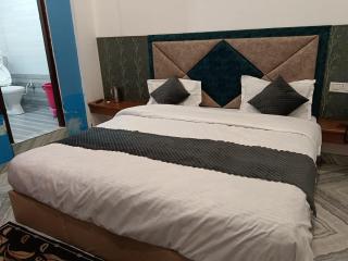 Shiv Home stay Mussoorie - Mussoorie - 1