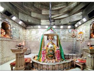 Hotel Neha Palace, 200m from Mahakaleshwar Jyotirlinga Temple, Ujjain - Ujjain - 0