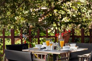 The Gardens Gallery Hotel - Xylokastron - 1