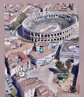 Le petit Musée À 2 pas des Arènes - Nîmes - 9