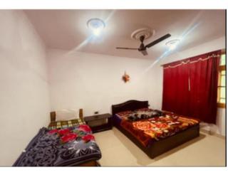 Hotel Top Hill Nearby Dal Lake - Srinagar - 7