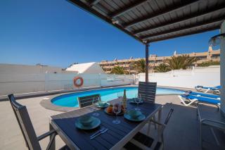 Modern Puerto Del Carmen Villa Heated Private Pool Pool Table Villa Maria Carmen Matagorda Beach - Tías - 2