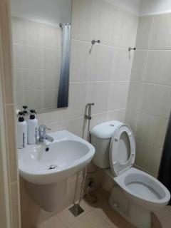 Cozy Condo near US EmbassyErmita Manila/ Roxas blvd/ Dolomite beach - Manila - 5