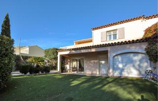 Beautiful Home In Sainte Maxime - Sainte-Maxime - 9