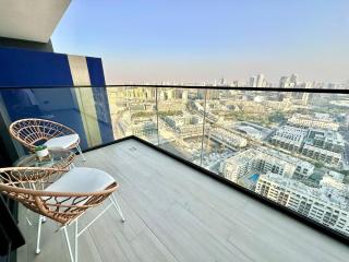 Modern 1br In Jvc Pool, Balcony & Free Parking - 6