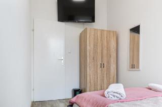 Massive 6BR Shared Apt at Millenium City for big Groups - Wenen - 9