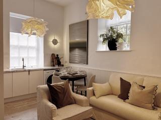 Central Todmorden 2 Bedroom Apartment - Todmorden - 9