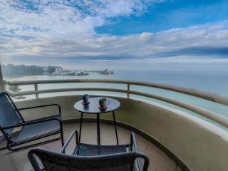 'Newly refurbished' 'Sunny seaview' at Regency with 2 carpark by Shine Stay - Port Dickson - 0