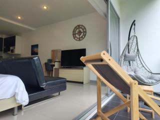 AtKaronWithChadaB210 - Karon Beach - 5