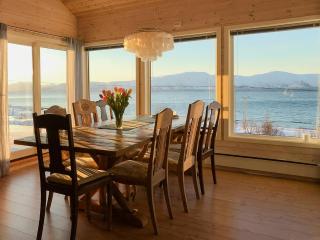 Lovely Cabin Amidst Bustling Wildlife - Vannareid - 0