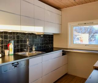 Lovely Cabin Amidst Bustling Wildlife - Vannareid - 3