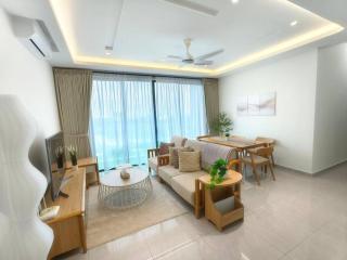 Mid Valley CIQ Lake View 3Bedroom Muji Style - Johor Bahru - 0
