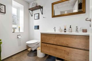 Modern House With Space For Relaxation - Åkirkeby - 3