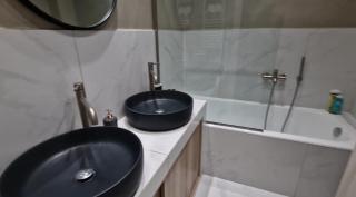 Charming 3-Bedroom Apartment Next to the Kallimarmaro Stadium - Atene - 8