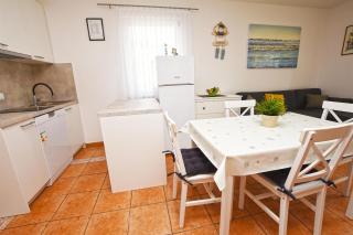 Apartment Marigold - Sveti Filip i Jakov - 5