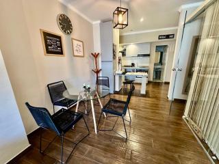 Best in Camba Cua, A metros de la costanera y del centro de la ciudad, ubicacion inmejorable, cerca de la playa, dpto moderno, completamente equipado, con balcon, con todo lo necesario para una estadia comoda y placentera - Corrientes - 8