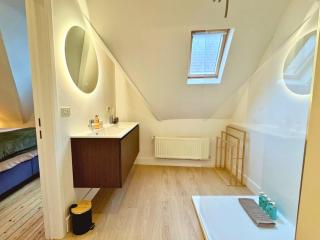 Acadia by De Drie Koningen - Bruges - 9
