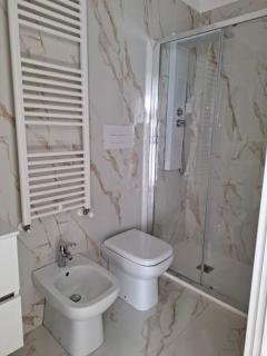 Mariam Royal Apartment & Rooms - Reggio di Calabria - 5