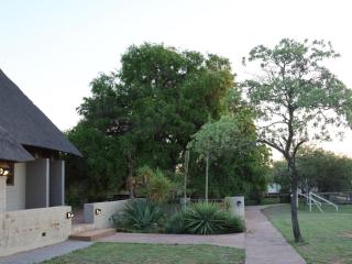 Ngata Safari Lodge - 1