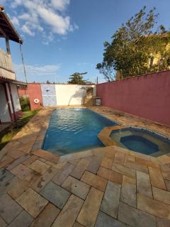 Linda casa com piscina a 100 metros da praia - 0