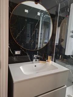 Mariam Royal Apartment & Rooms - Reggio di Calabria - 6