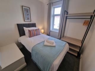 Cadogan House by Cliftonvalley Apartments - Bristol - 7