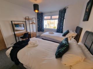 Cadogan House by Cliftonvalley Apartments - Bristol - 5
