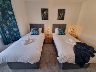 Cadogan House by Cliftonvalley Apartments - Bristol - 2