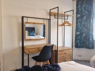 Cadogan House by Cliftonvalley Apartments - Bristol - 4