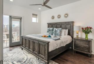 The NEW Nashview Rooftop-Skyline View - Sleeps 12 - Nashville - 9