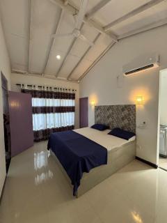 House 73 - Unawatuna - 8