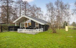 3 Bedroom Amazing Home In Skibby - Skibby - 1