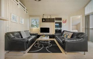 3 Bedroom Amazing Home In Skibby - Skibby - 8